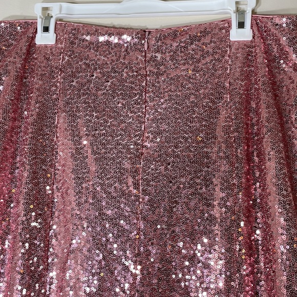 NWOT. Lulus Spotlights Shining Pink Sequin Maxi Skirt Size-XL. - Picture 12 of 13